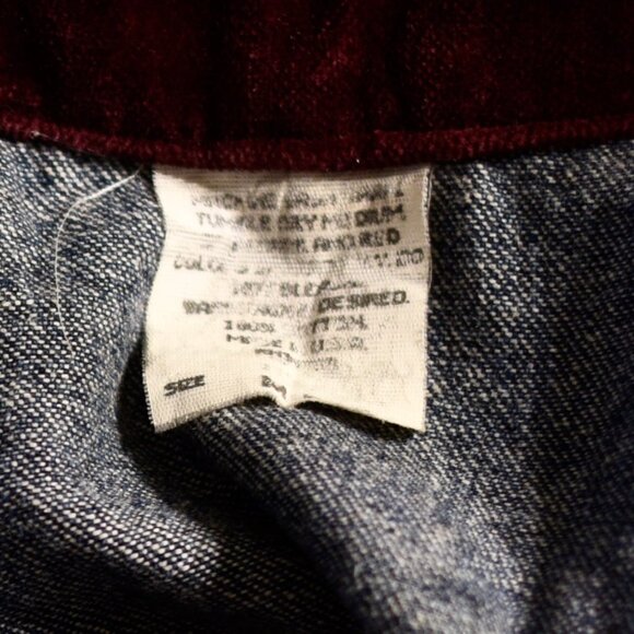 Lee 1990's Denim Vest With Riveted Buttons, Velvet Collar & Trim - USA - Picture 6 of 6